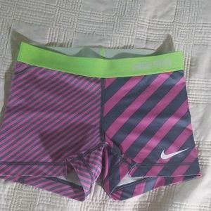 Nike Pro